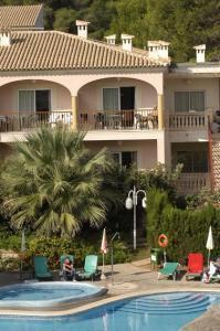 Hotel Hotetur Lago Playa Cala Ratjada  Exteriör bild