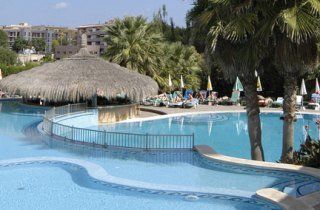 Hotel Hotetur Lago Playa Cala Ratjada  Exteriör bild