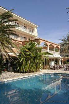 Hotel Hotetur Lago Playa Cala Ratjada  Exteriör bild